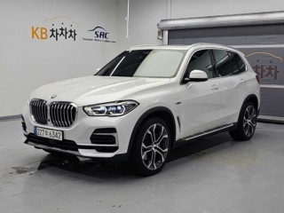 X5 (G05) xDrive 45e xLine BMW X5 하이브리드 중고차 매물 사진
